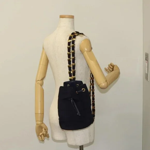 Salvatore Ferragamo Vala Chain Backpack Canvas Navy Gold Auth BA3335 Salvatore Ferragamo Vala Chain Backpack Canvas Navy Gold  main image 2